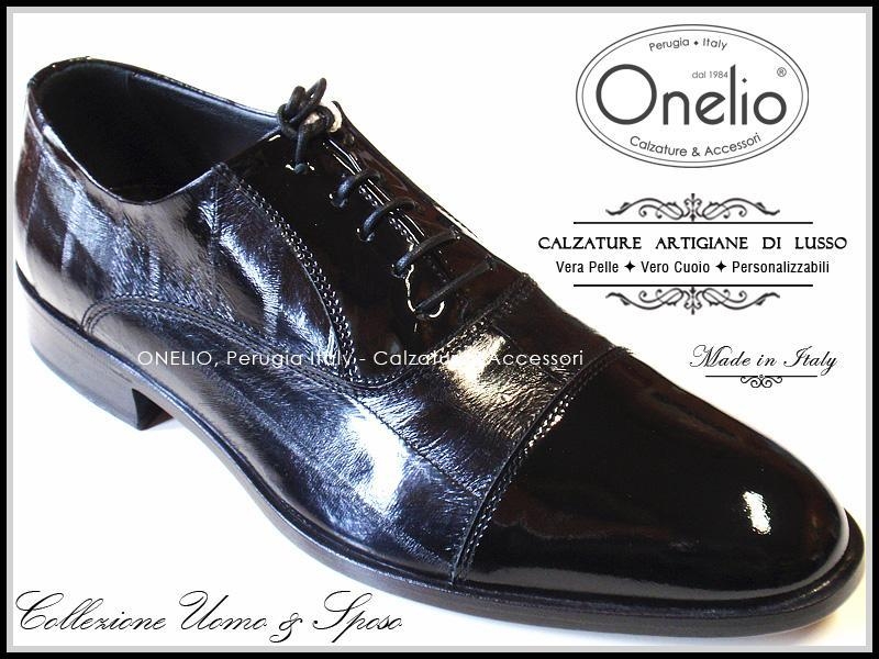 Stringata Oxford + Cintura in vernice e anguilla nero