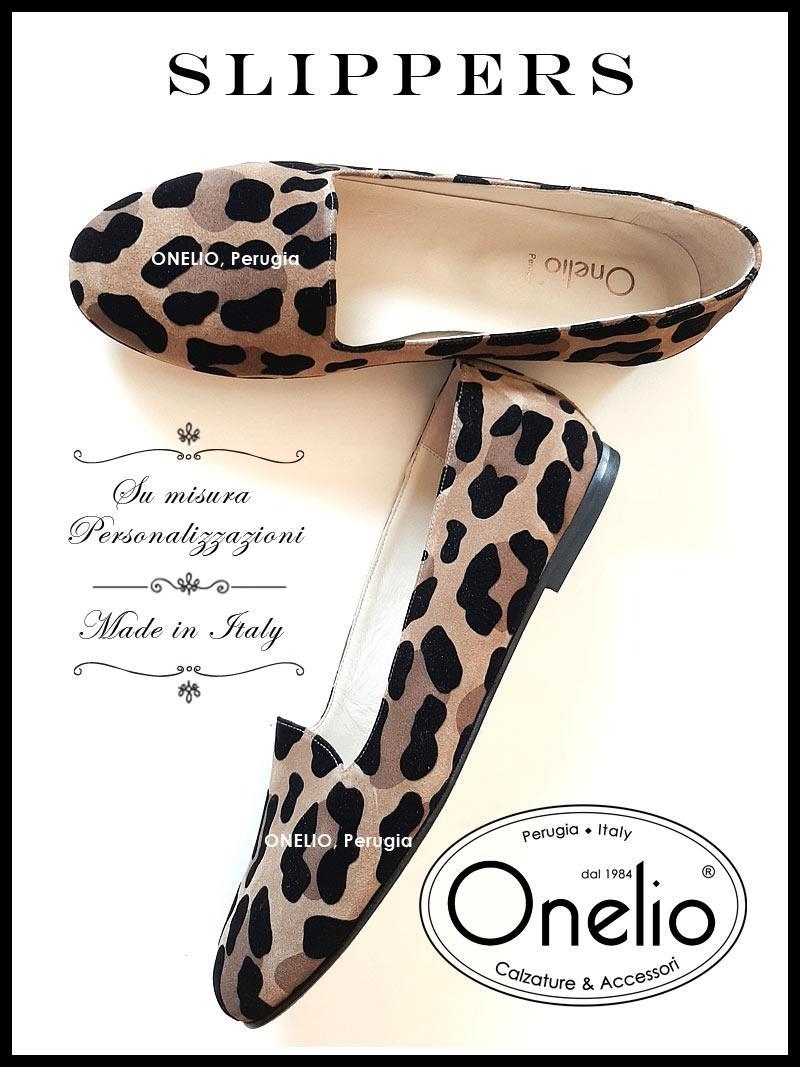 Slippers in camoscio leopardato