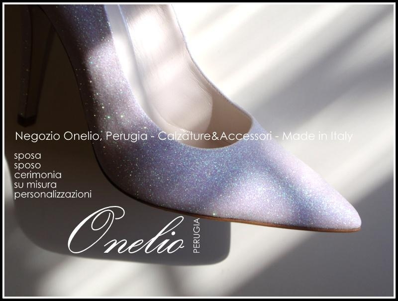 Décolleté a punta glitterato