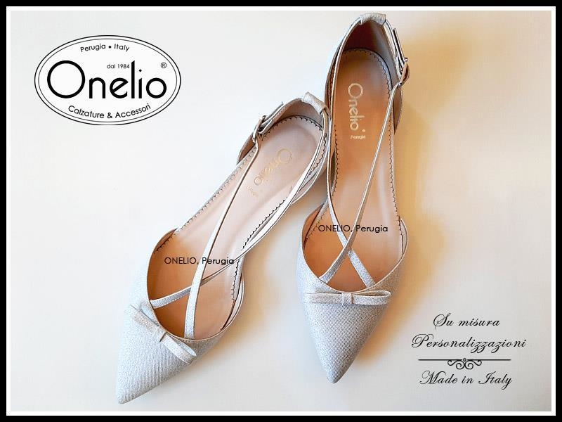 Ballerina a punta con cinturini in glitter argento