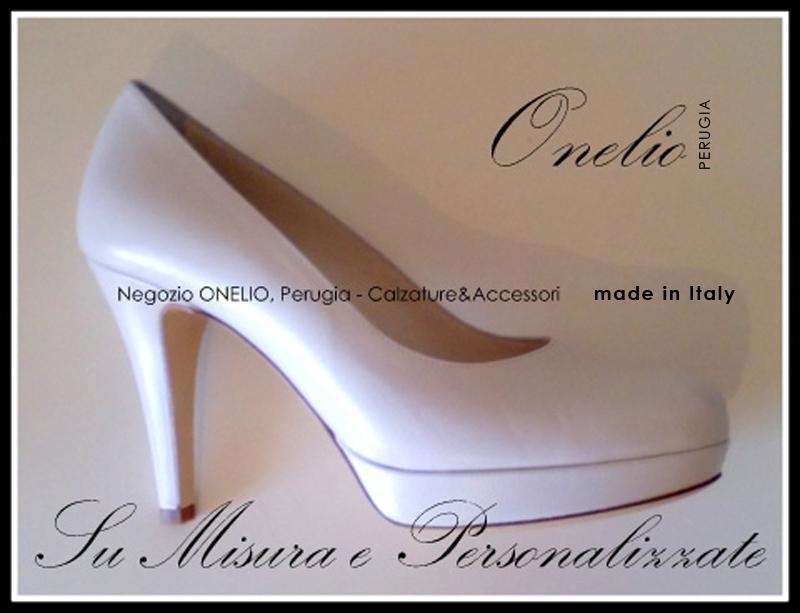 Scarpe Sposa e Donna. Decollete punta tonda con plateau e tacco 10 cm in pelle bianca Borseonelioperugia
